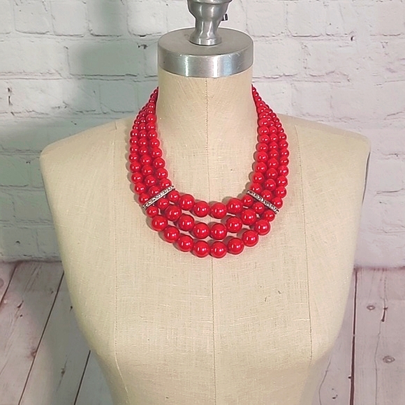 Kosmos Costume Jewelry Cranberry Blood Red Faux Pearl Three Strand Rhinestone - Picture 3 of 17